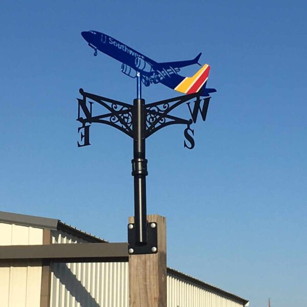 Weathervane mount for post