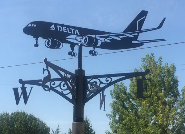 Delta 757 weathervane